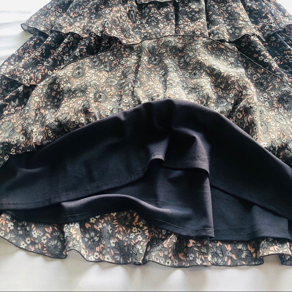 Dress - Picture 4 of 6